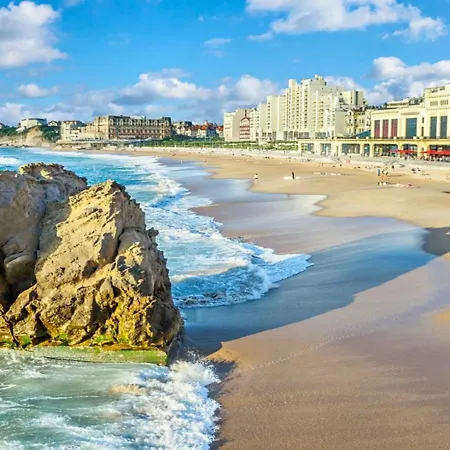 Biarritz, 2 Pieces, 4 Personnes - Fr-1-3-391