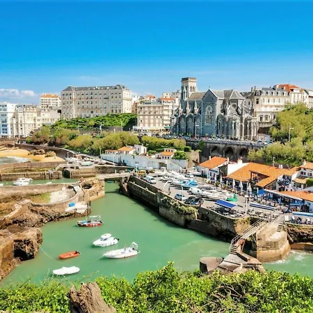 Biarritz, 2 Pieces, 4 Personnes - Fr-1-3-391 * Biarritz